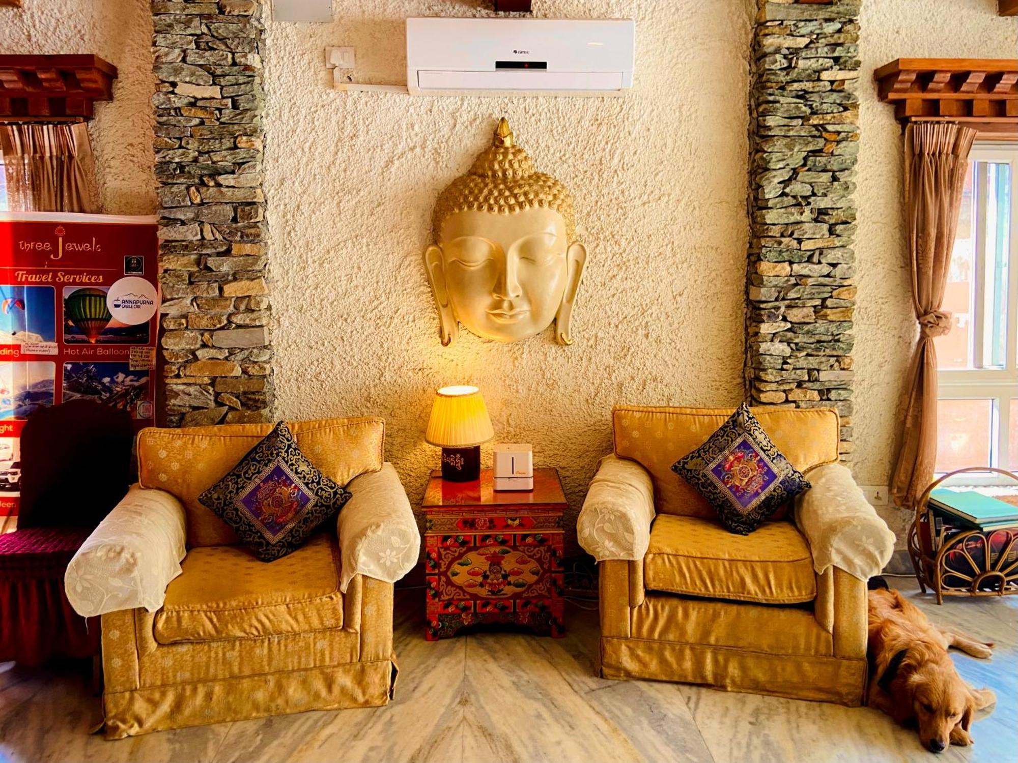 Three Jewels Boutique Hotel Pokhara Kültér fotó