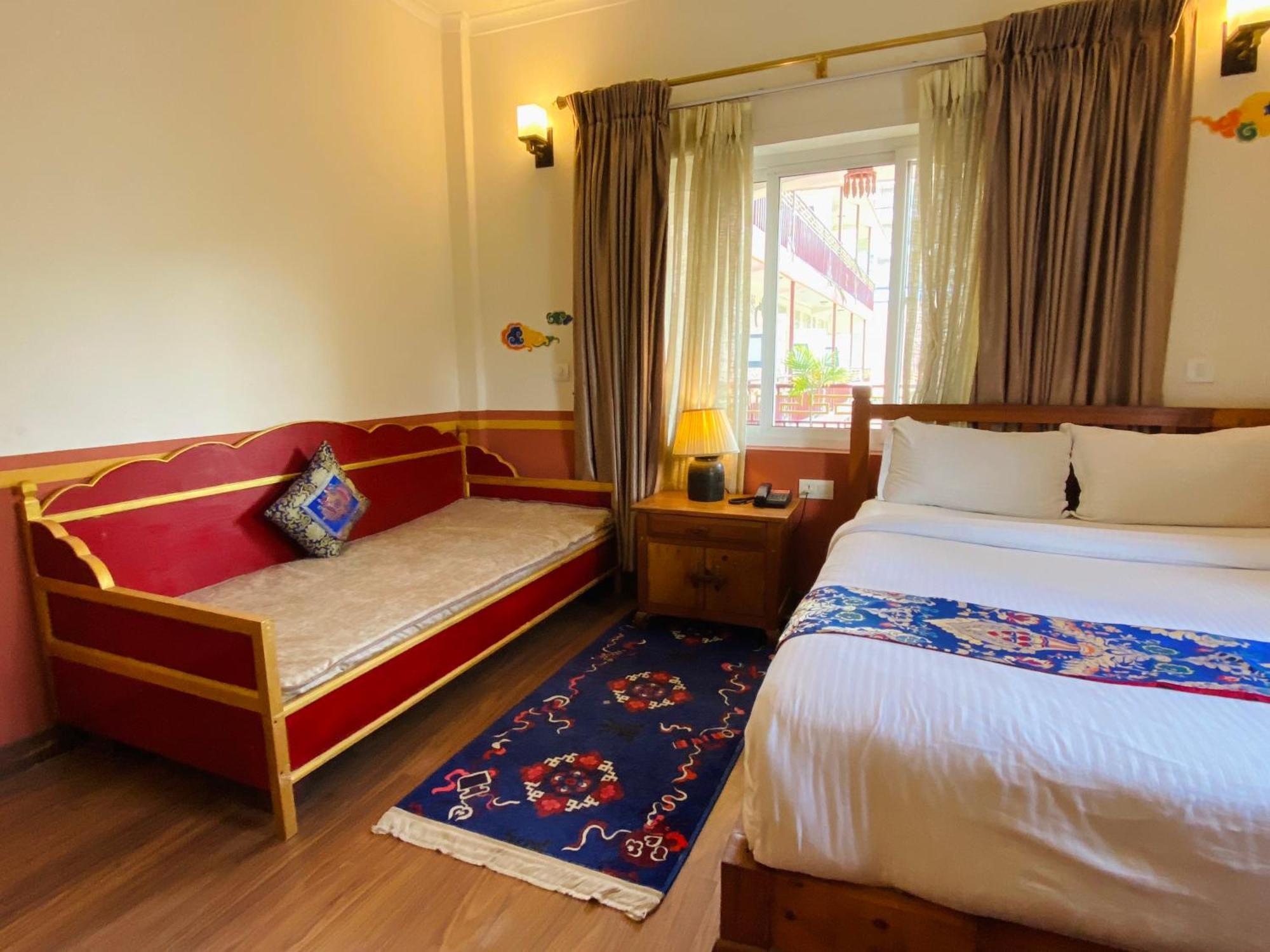 Three Jewels Boutique Hotel Pokhara Kültér fotó