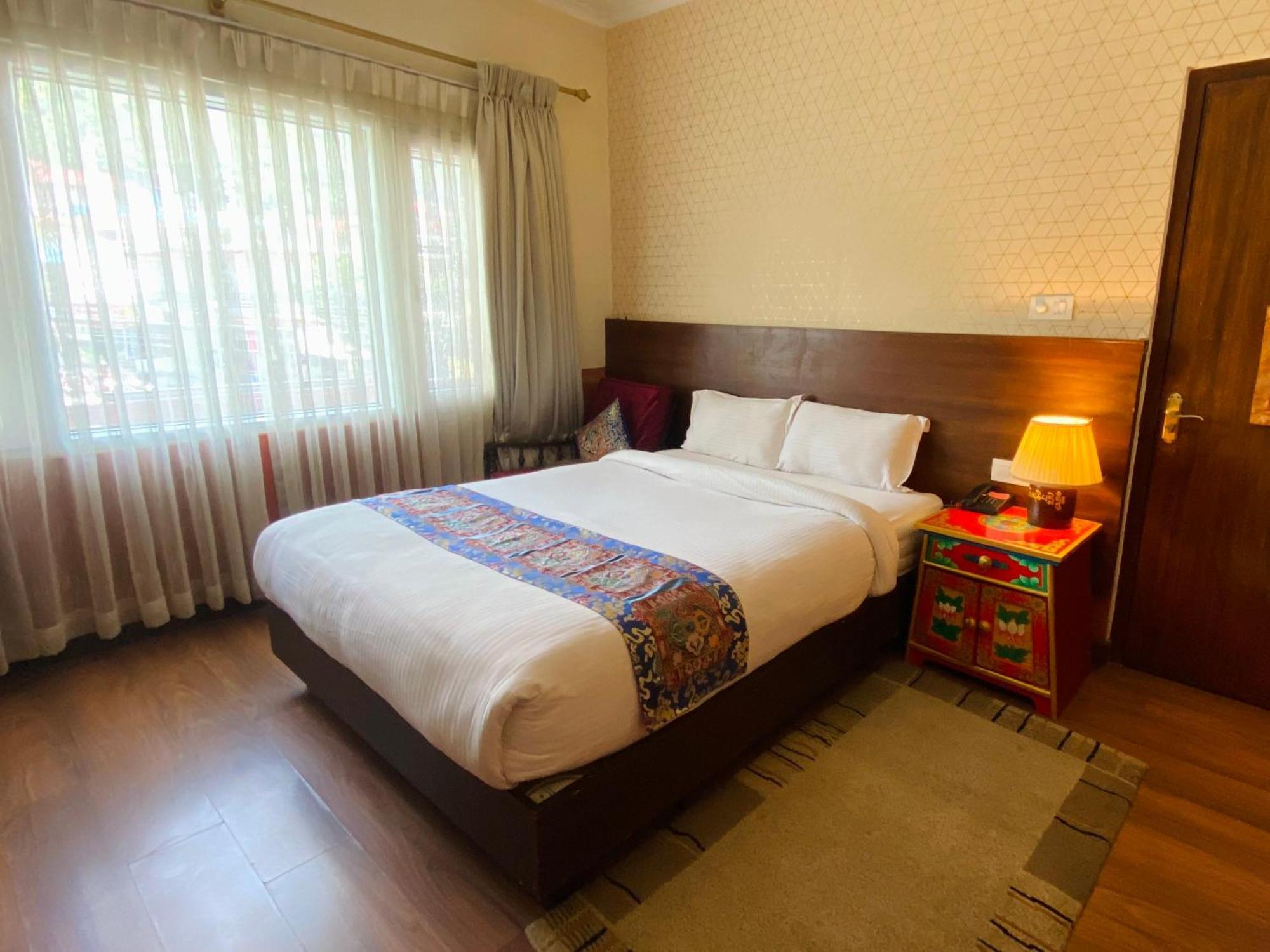 Three Jewels Boutique Hotel Pokhara Kültér fotó