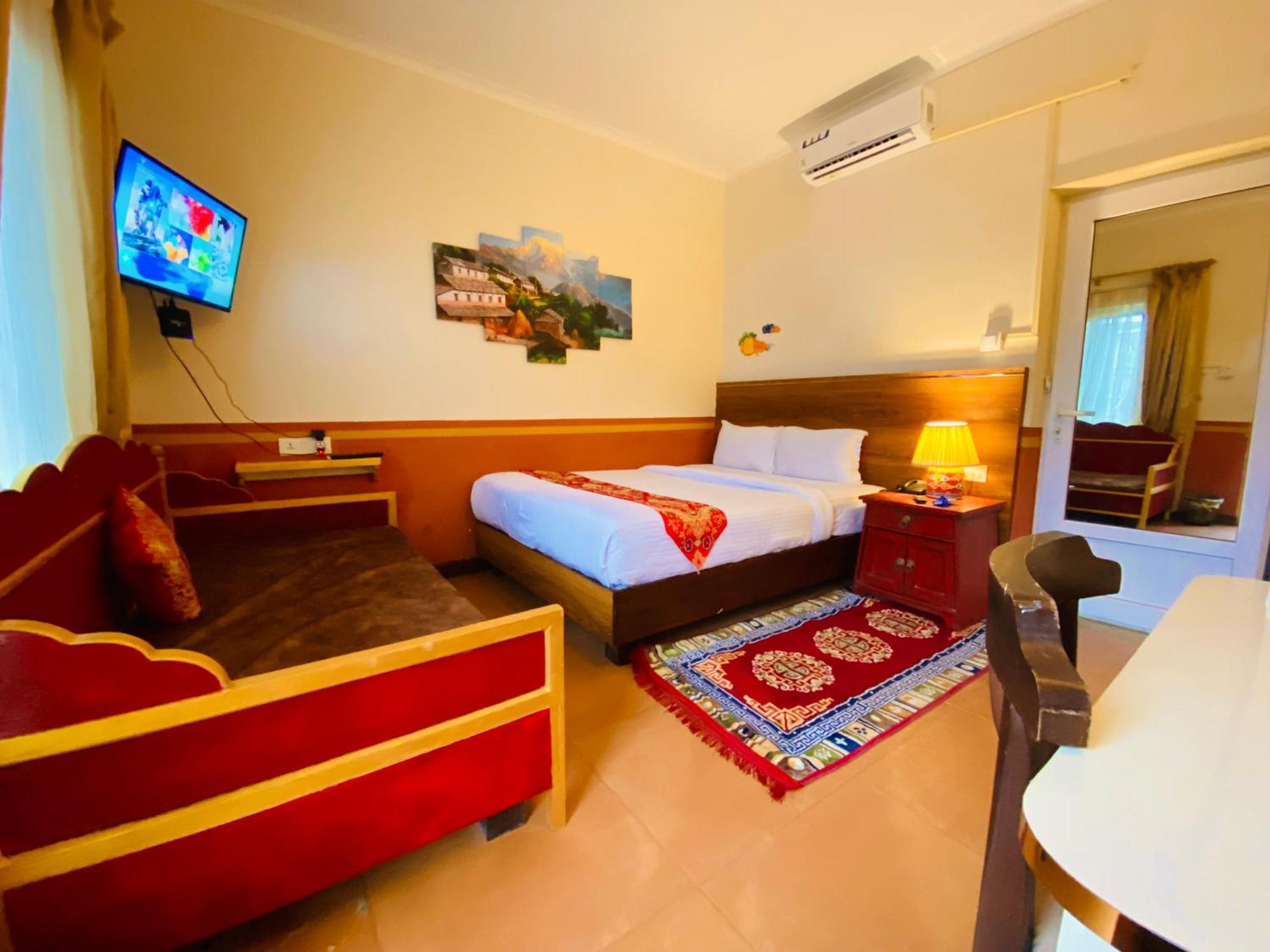 Three Jewels Boutique Hotel Pokhara Kültér fotó