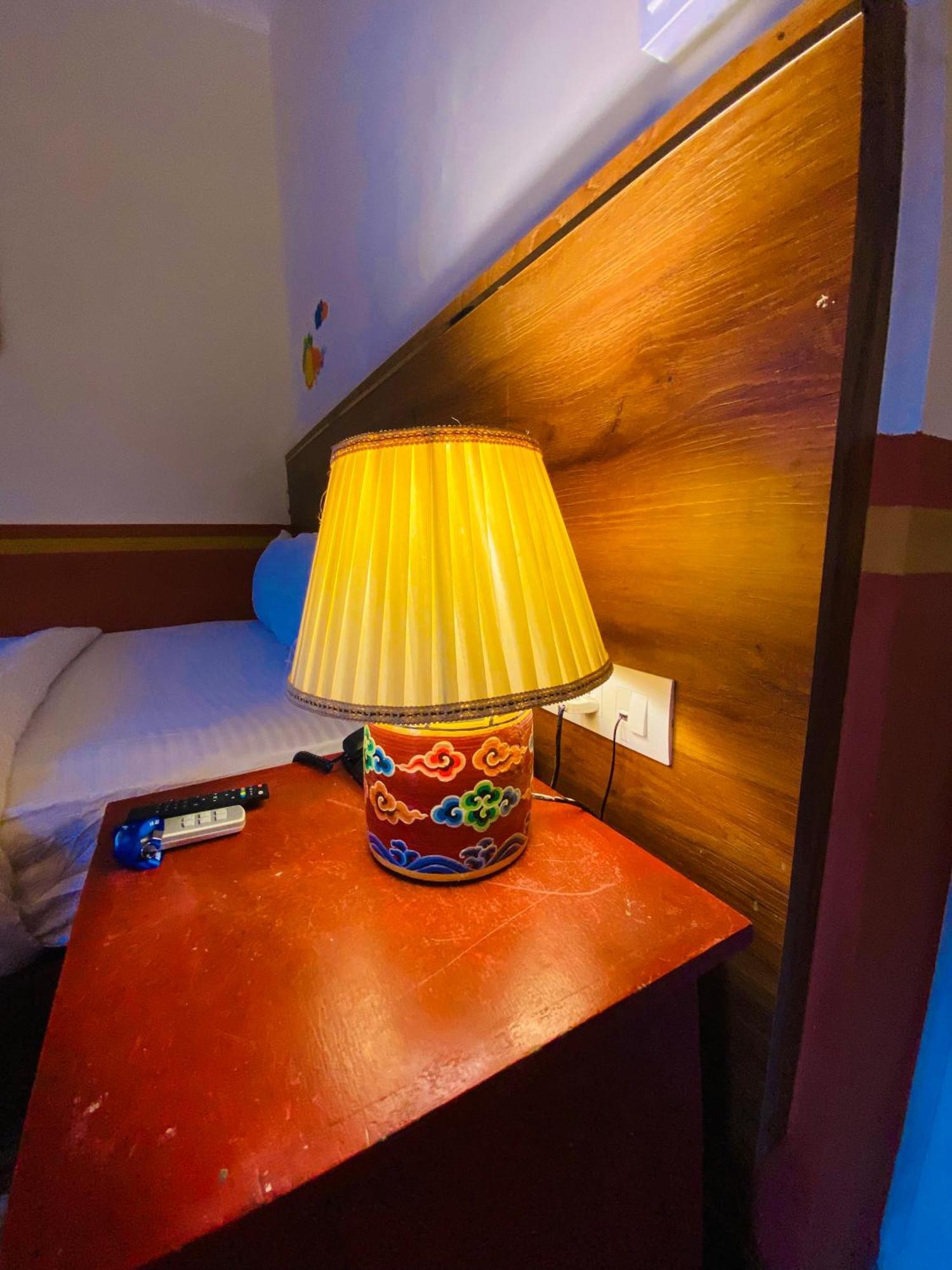 Three Jewels Boutique Hotel Pokhara Kültér fotó