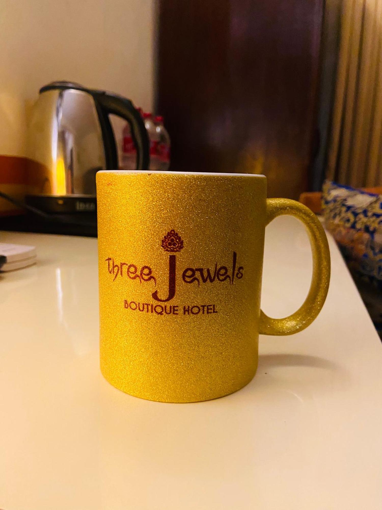Three Jewels Boutique Hotel Pokhara Kültér fotó