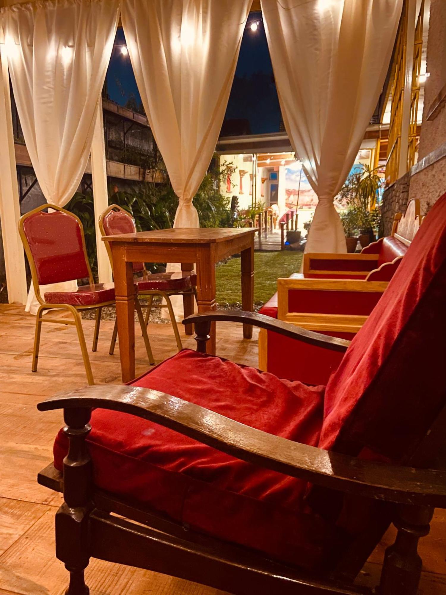Three Jewels Boutique Hotel Pokhara Kültér fotó